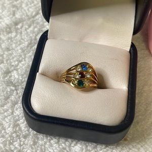 Avon Sparkling Wave Pinky Ring 1992. Size 5